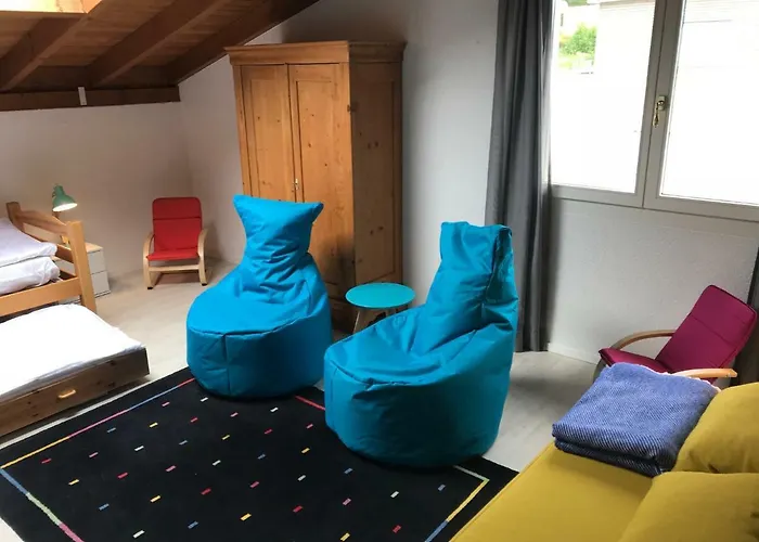 Semesterbostad Casa Al Castagno Gambarogno